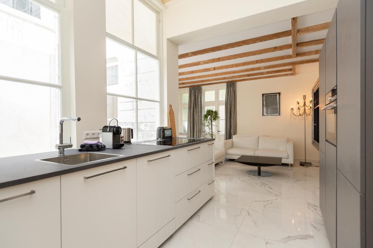 The Golden Gardens - R.Q.C. Apartment กรุงเฮก ภายนอก รูปภาพ